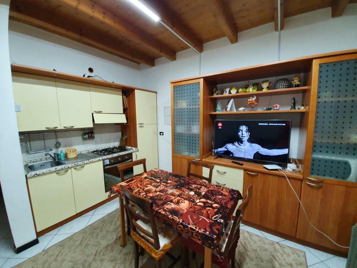 Garda Felice Apartment Десенцано дел Гарда Екстериор снимка